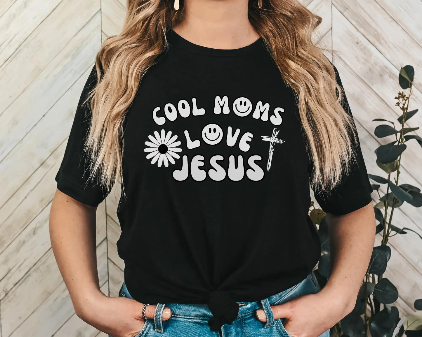 Cool Moms Love Jesus